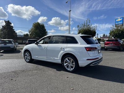 2024 Audi Q7 Premium Plus