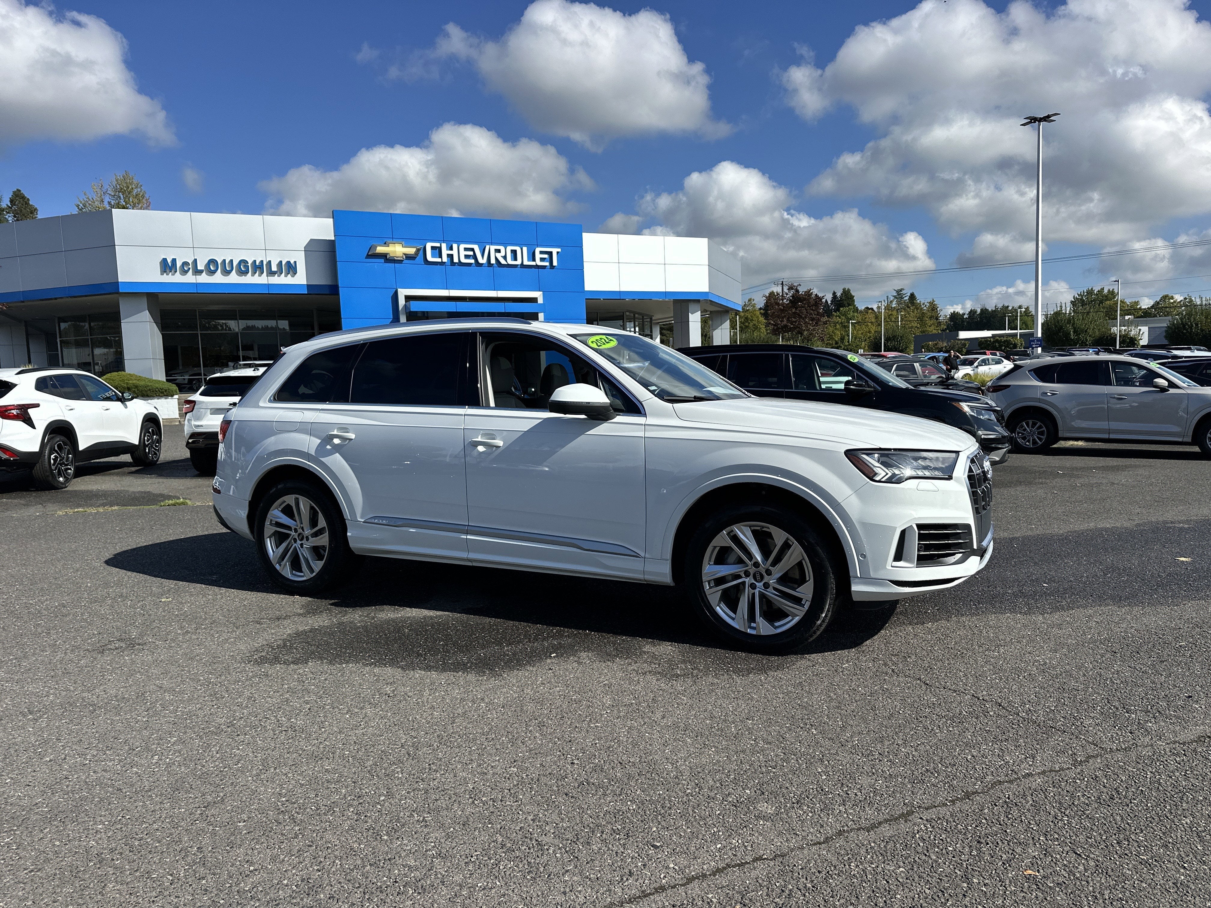 2024 Audi Q7 Premium Plus