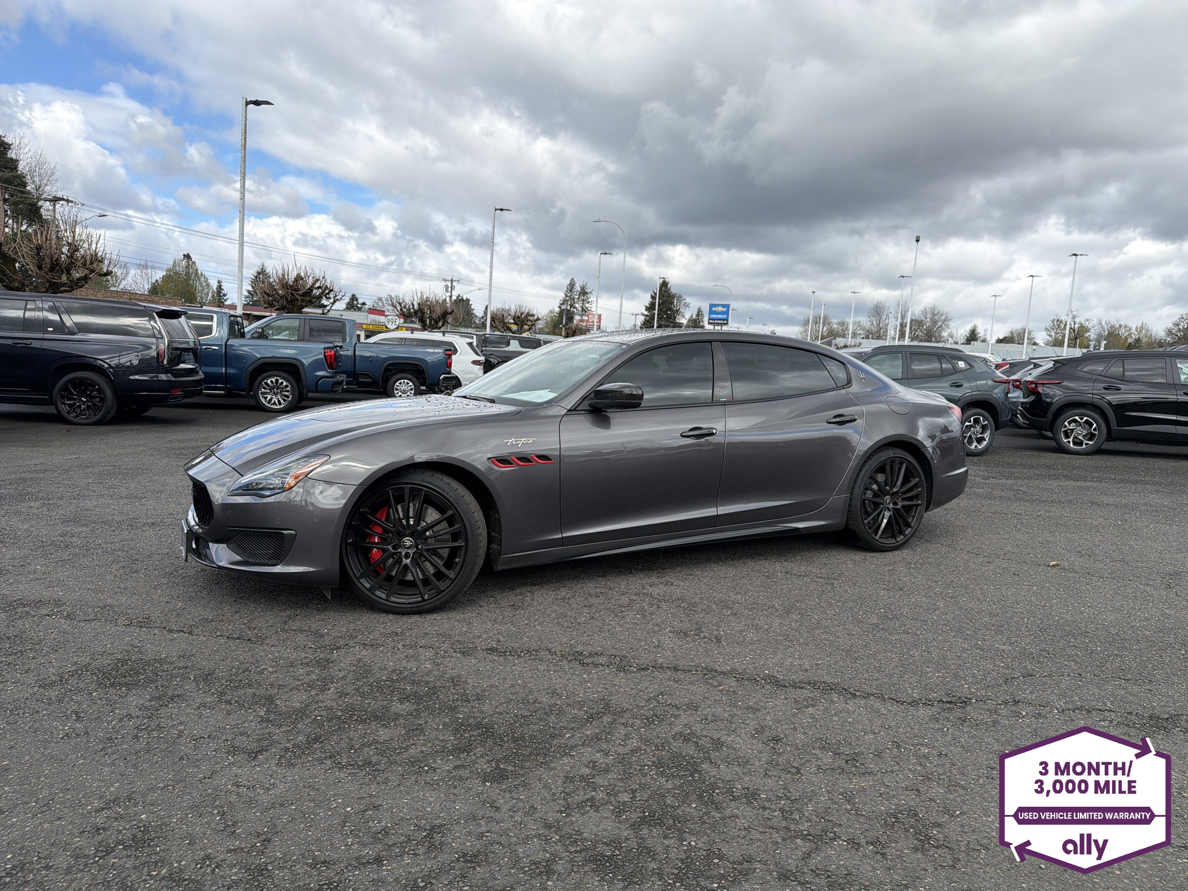 2023 Maserati Quattroporte Trofeo