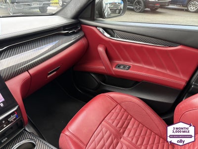 2023 Maserati Quattroporte Trofeo