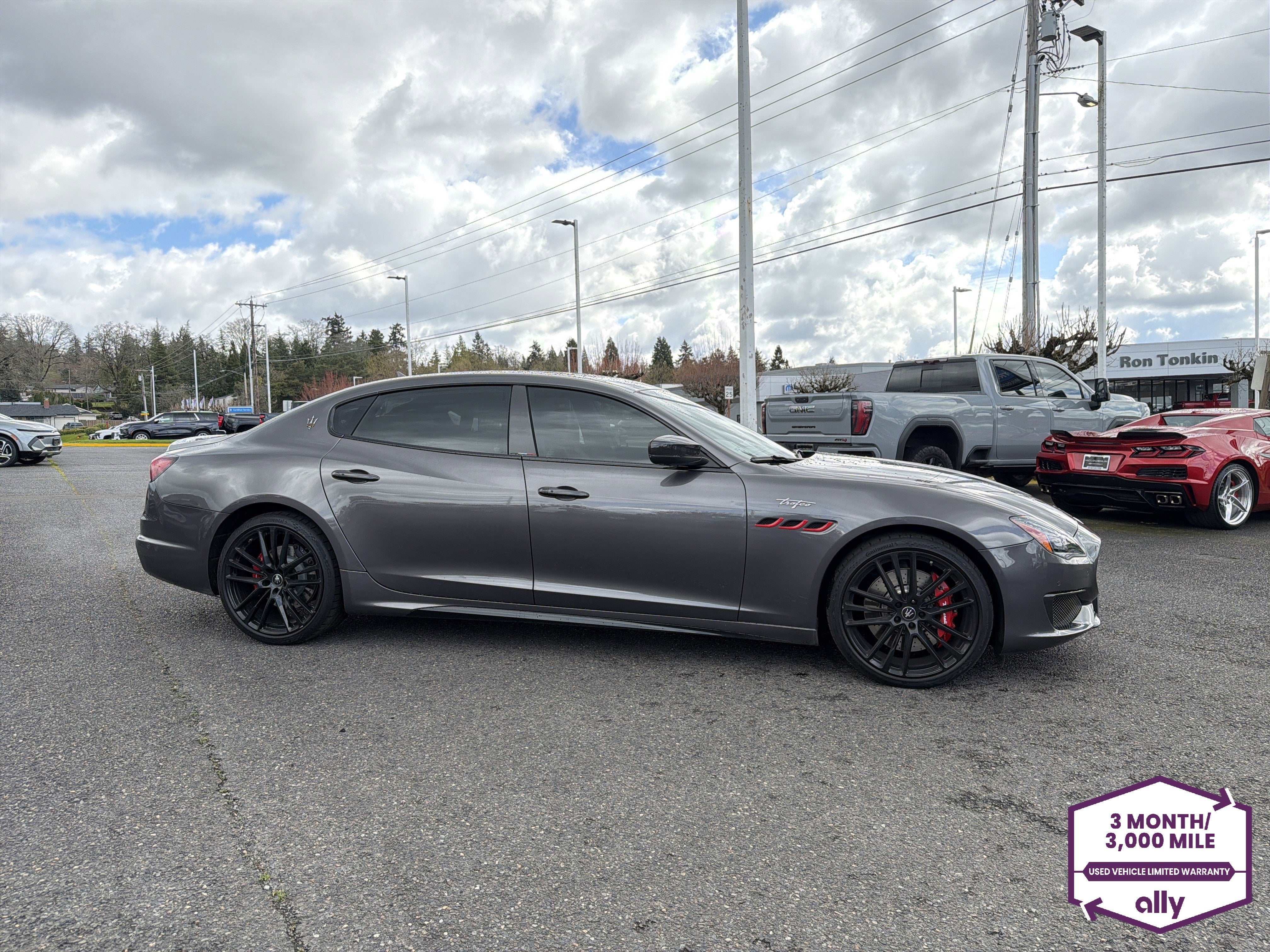 2023 Maserati Quattroporte Trofeo