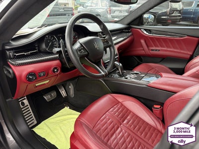 2023 Maserati Quattroporte Trofeo